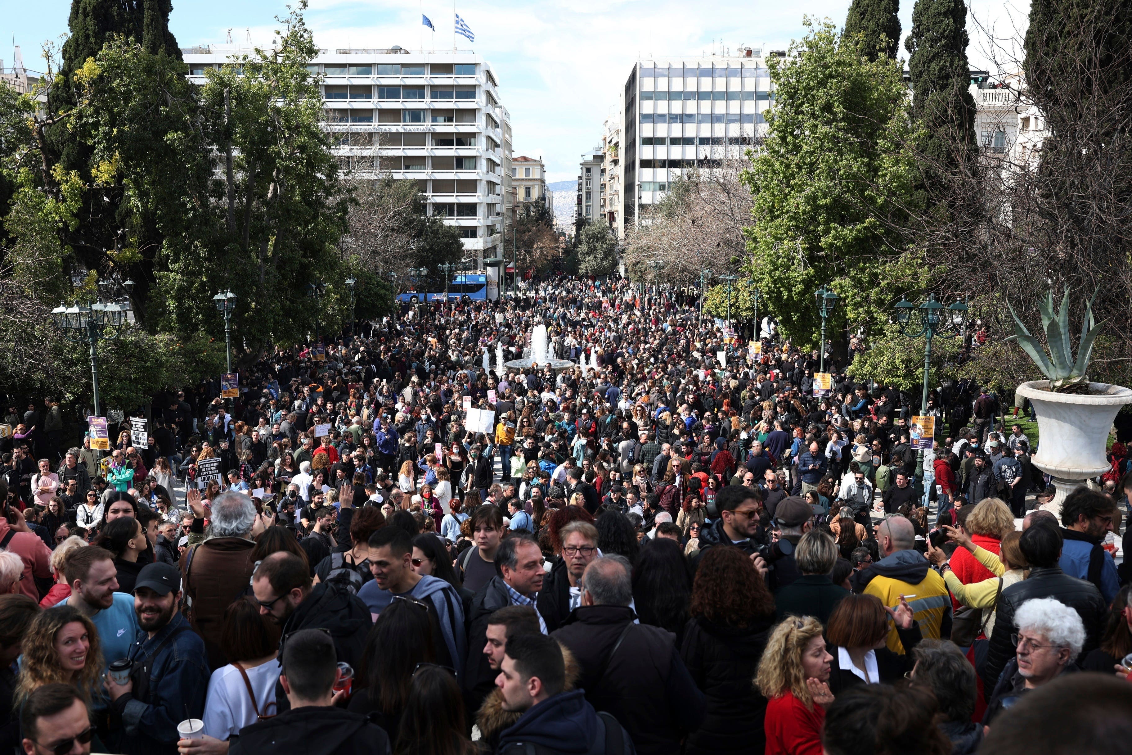 Σύγκρουση τρένου στην Ελλάδα